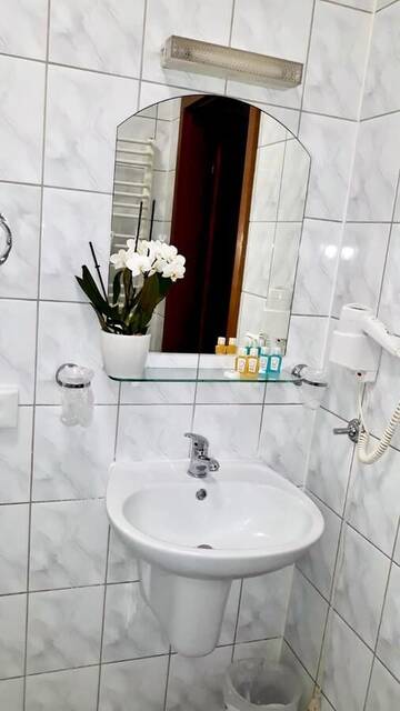 Фото номера Одноместный номер Отель Park Hotel Dobrodzień г. Dobrodzień 3