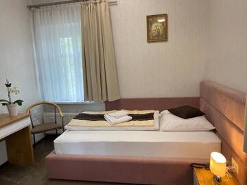 Фото номера Двухместный номер с 1 кроватью Отель Park Hotel Dobrodzień г. Dobrodzień 6