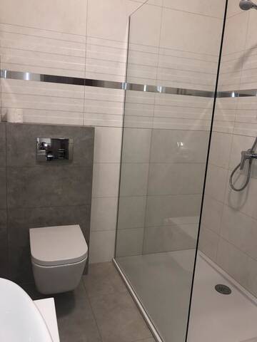 Фото номера Номер Делюкс с кроватью размера «king-size» Отель Park Hotel Dobrodzień г. Dobrodzień 2